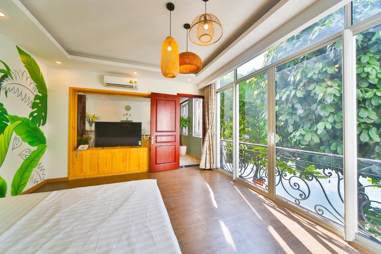 Lakeside House Hanoi Exterior photo
